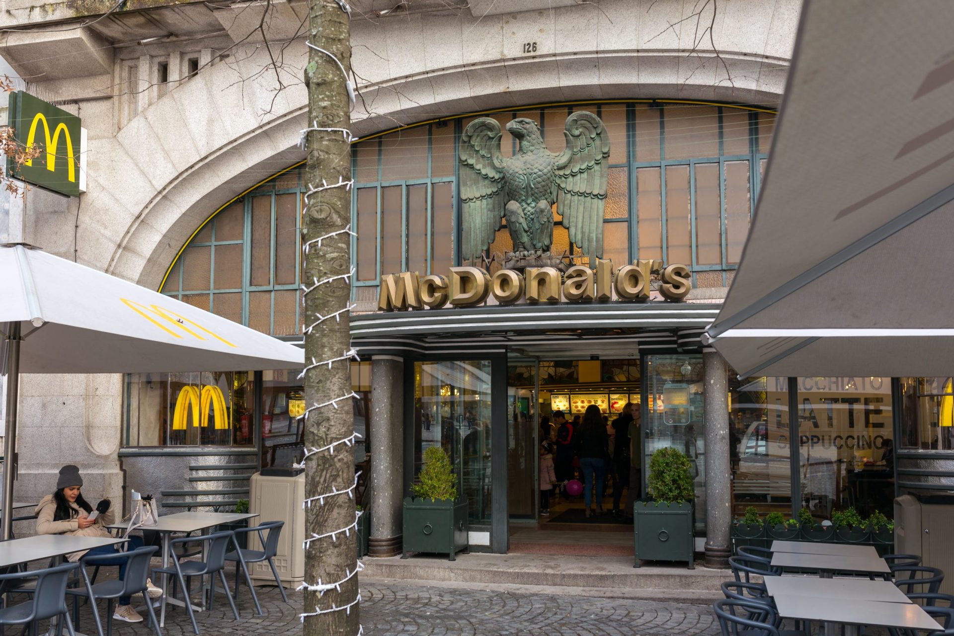 O McDonald&#8217;s mais bonito do mundo fica no Porto
