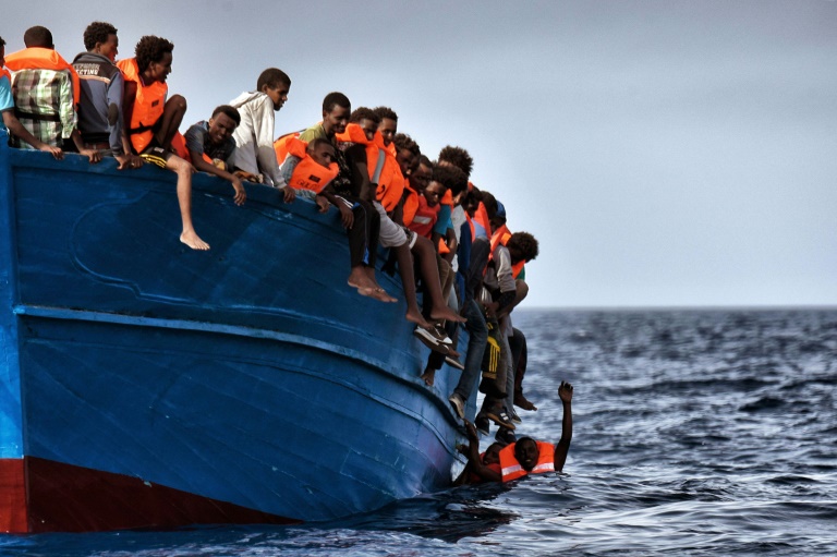 Mediterrâneo. Amnistia acusa Itália de contribuir para morte de refugiados