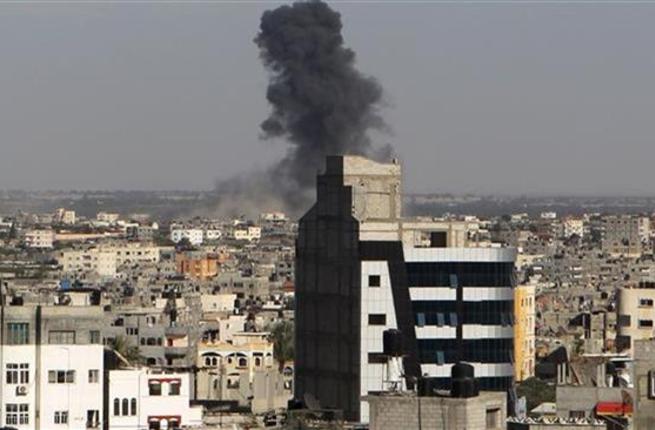 Exército israelita ataca Faixa de Gaza