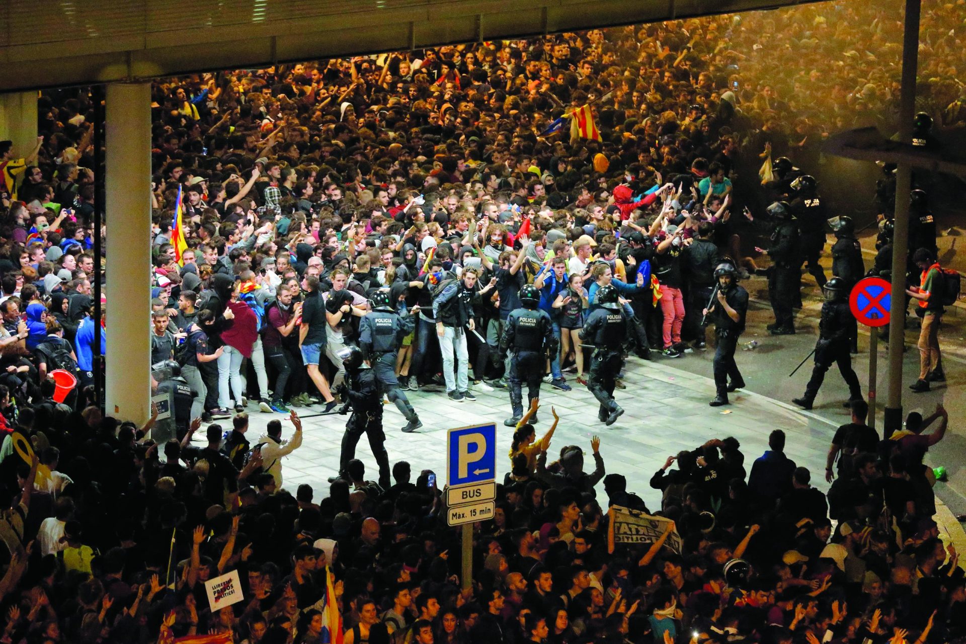 Espanha. O “tsunami democrático” que quer paralisar a Catalunha