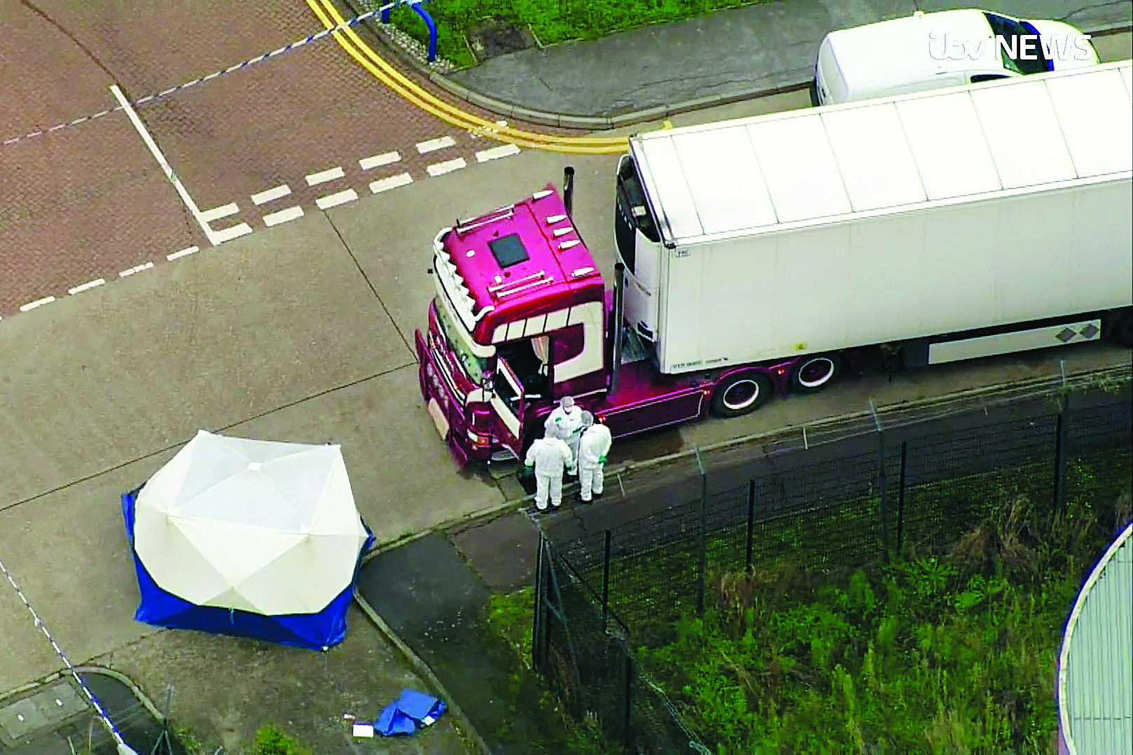 Polícia esforça-se para identificar os 39 cadáveres encontrados no Reino Unido