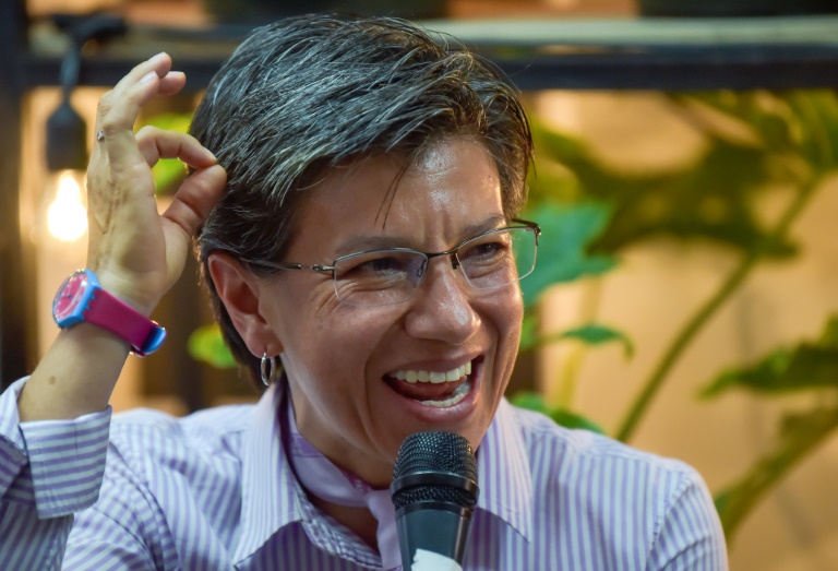 Primeira mulher eleita presidente da Câmara de Bogotá