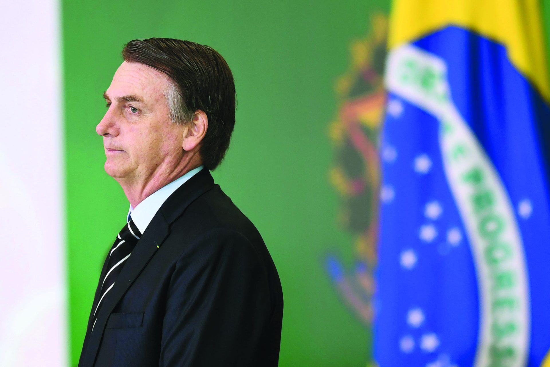 Bolsonaro e o assassínio de Marielle. Pistas  contraditórias