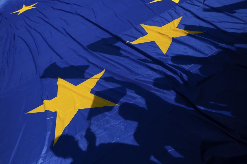 Zona Euro e União Europeia registam crescimento de emprego de 0,1%