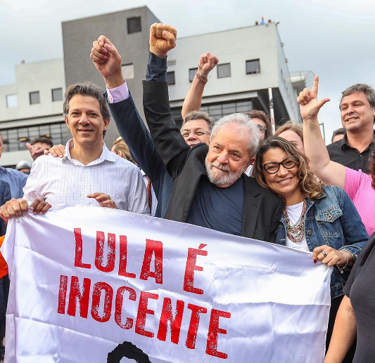 Lula partilha apoio de ex-govenantes após a sua libertação