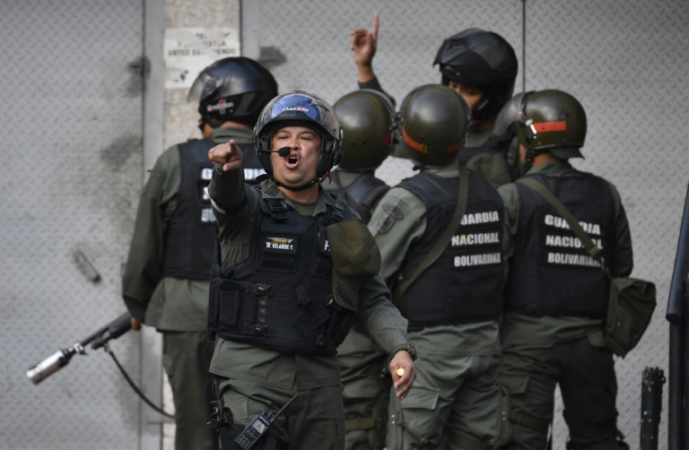 Venezuela. Revolta de militares controlada em poucas horas