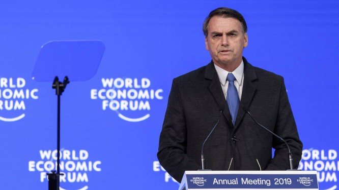 Davos. Bolsonaro faz discurso em defesa do ambiente