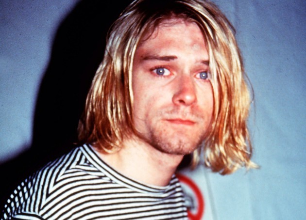 Os 25 anos da morte de Kurt Cobain vão dar um livro