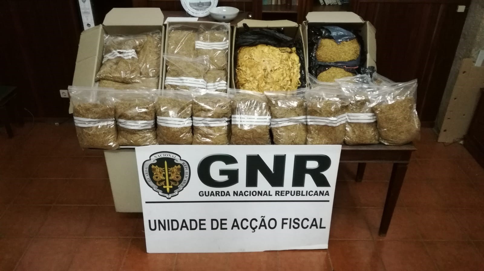 Rede de distribuição ilegal de tabaco desmantelada pela GNR