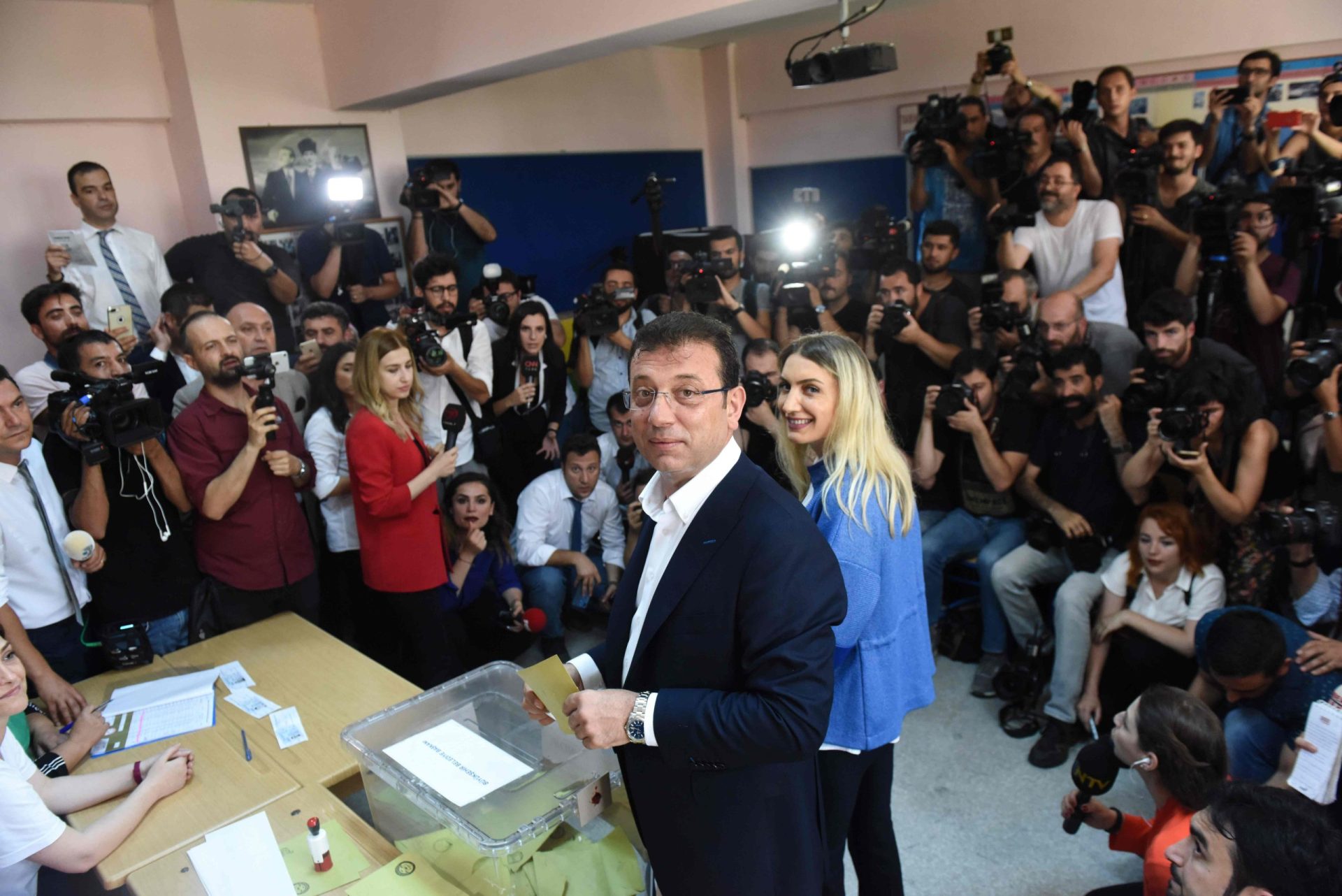 Oposição derrota Erdogan na repetição das eleições de Istambul