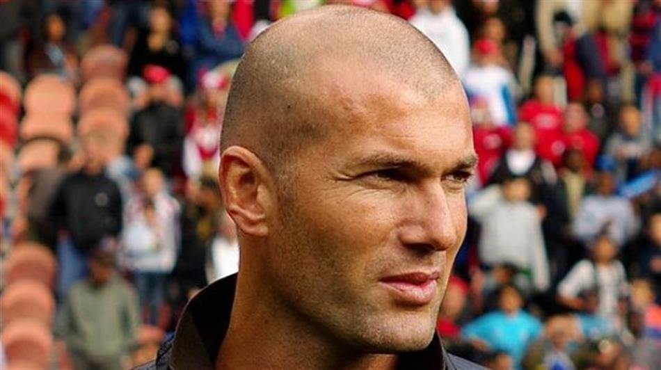 Zidane fez 47 anos mas ainda dá espetáculo (com vídeo)