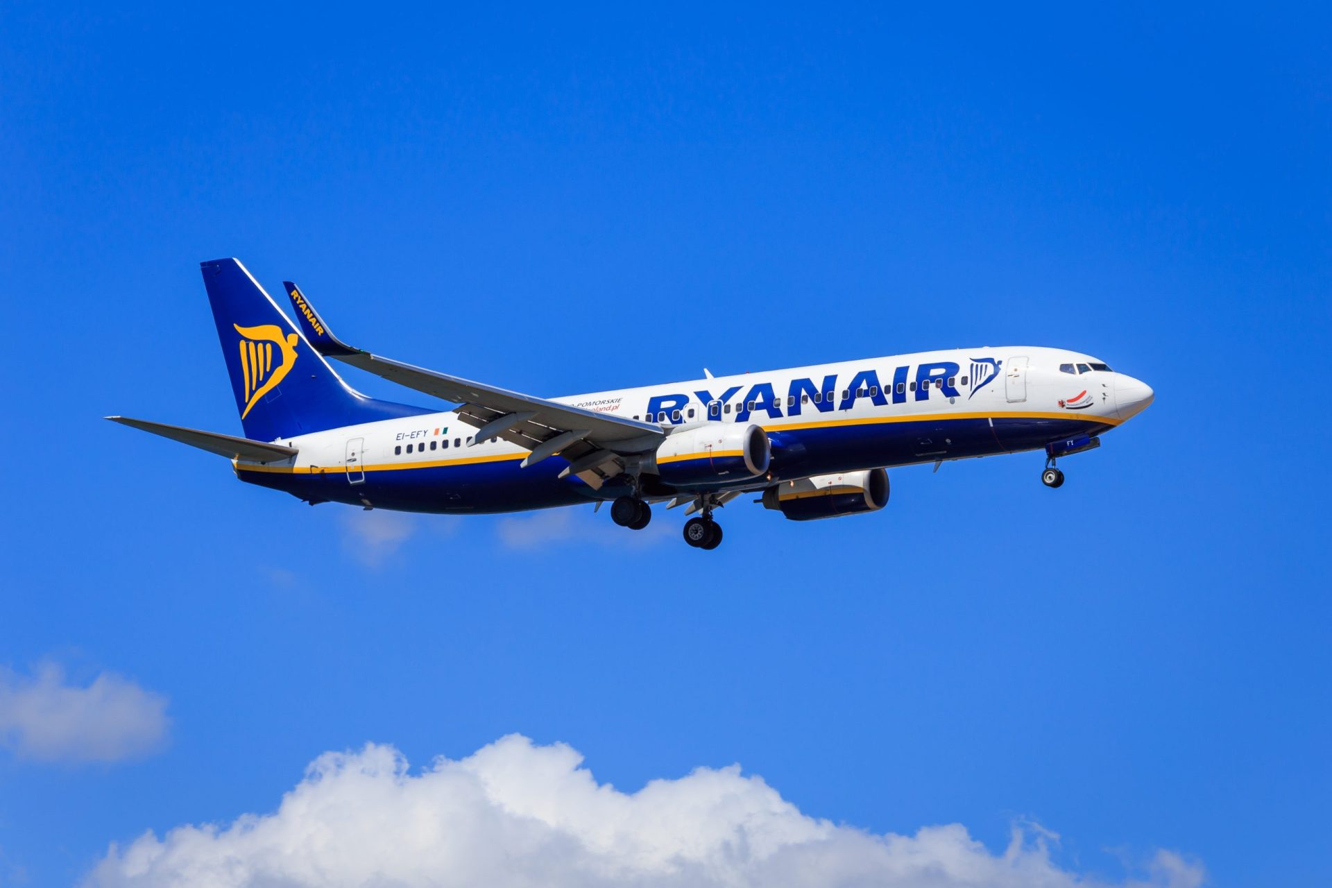 Sindicato acusa Ryanair de substituir grevistas por trabalhadores de bases estrangeiras