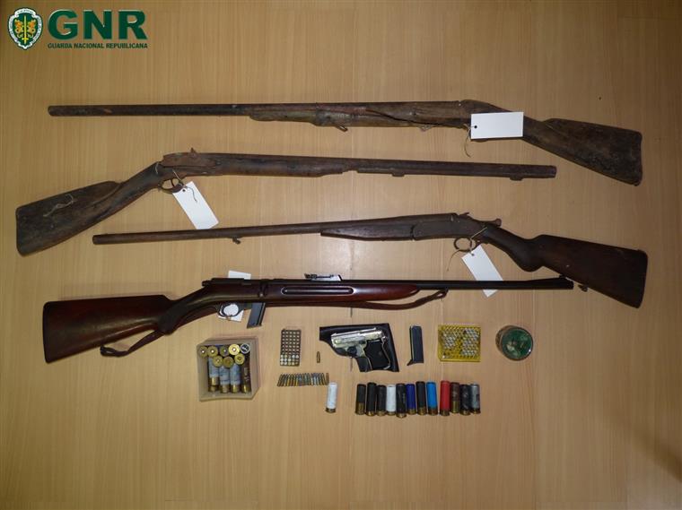 Braga. GNR apreende 12 armas a suspeito de violência doméstica