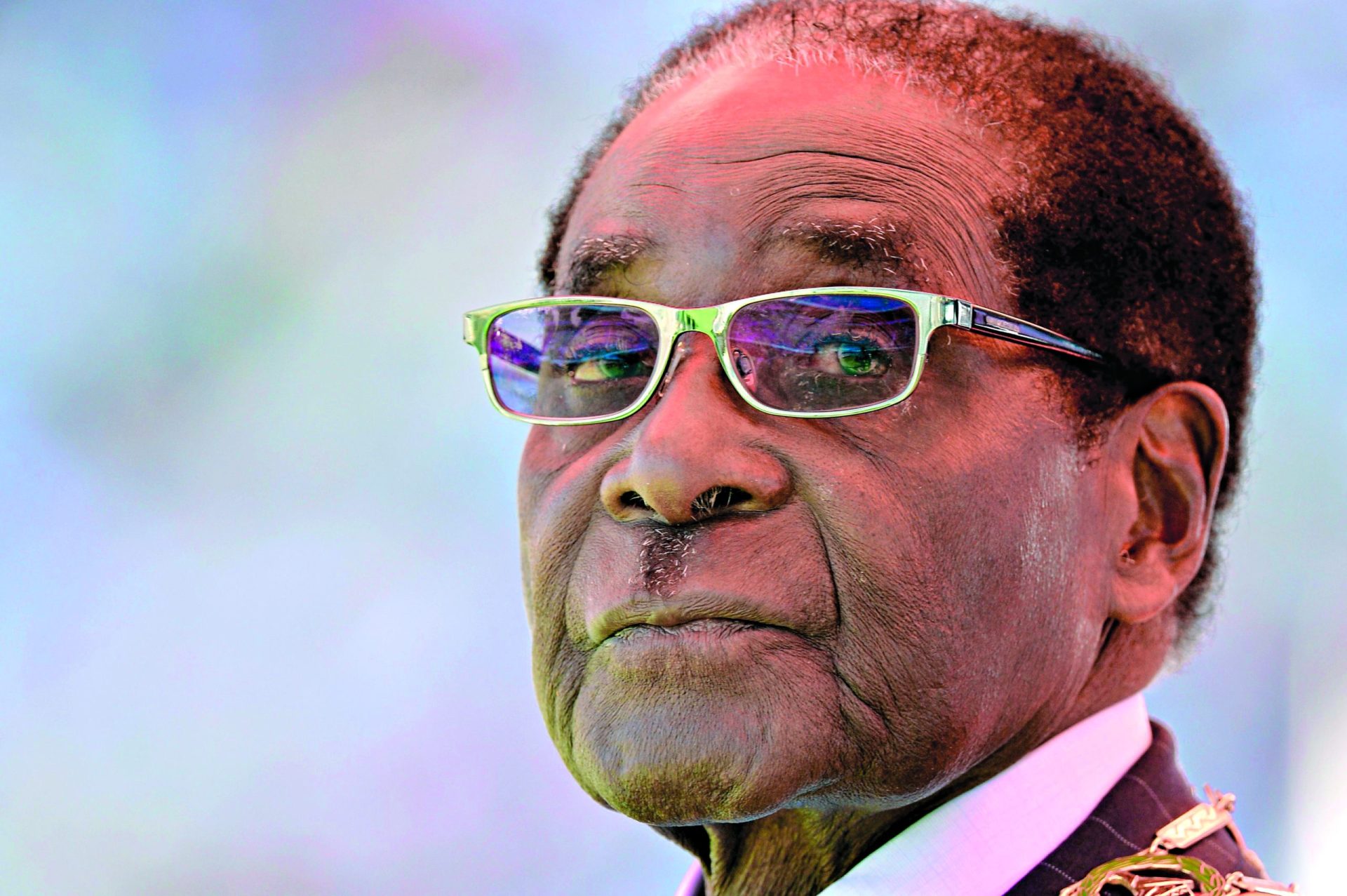 Corpo de Mugabe chega ao Zimbabué