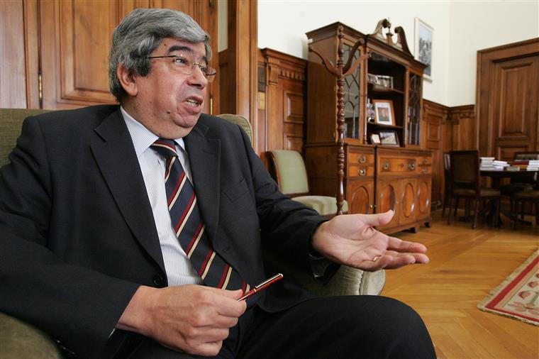 Ferro Rodrigues diz que “Portugal tem dever histórico com Timor”