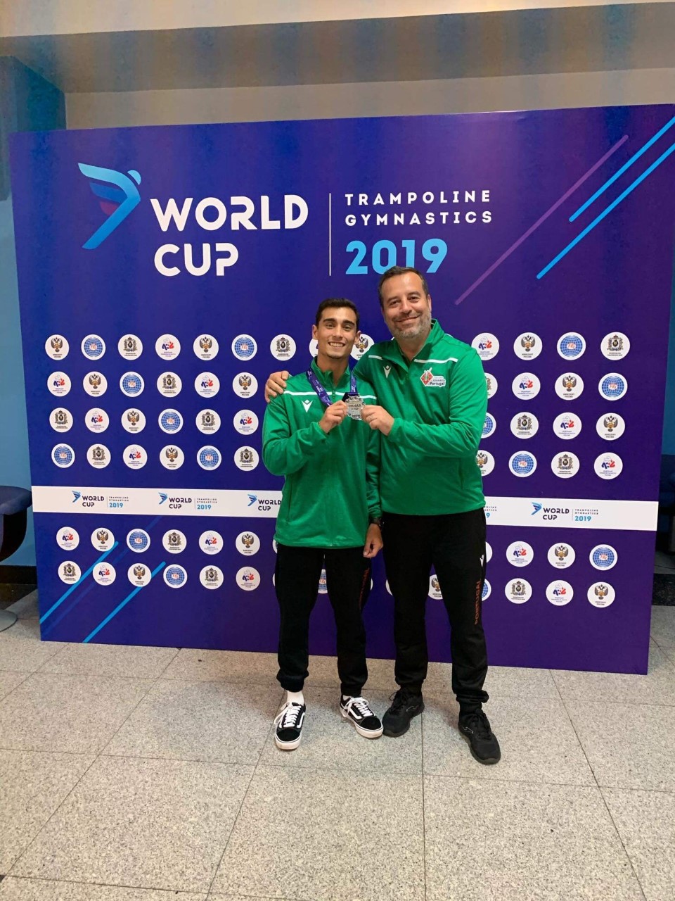 Ginástica. Diogo Costa alcança prata em duplo minitrampolim na Taça do Mundo