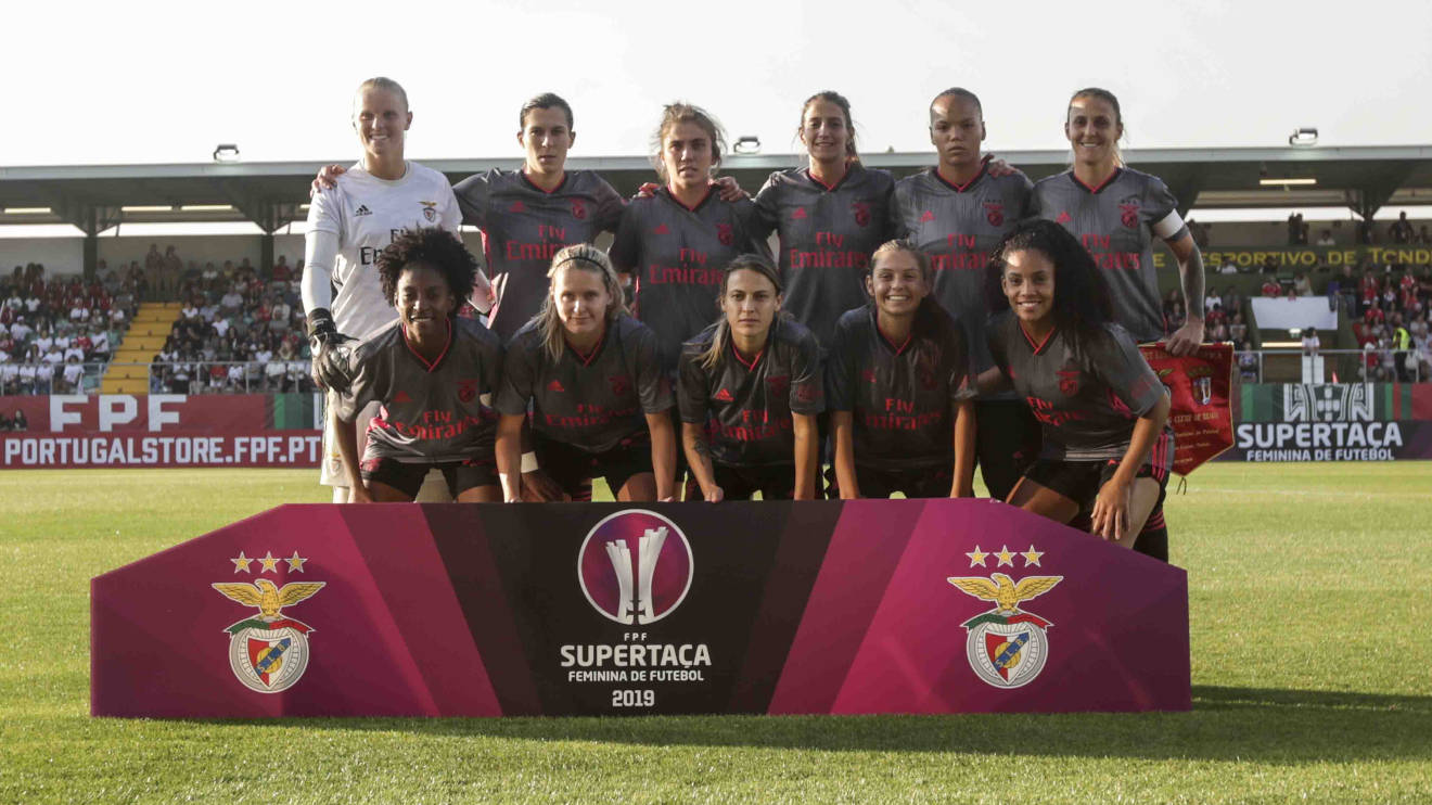 Futebol feminino. Benfica bate Braga e conquista Supertaça