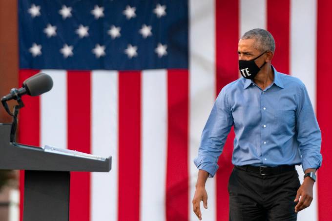 Obama volta à campanha contra o “tio maluco”