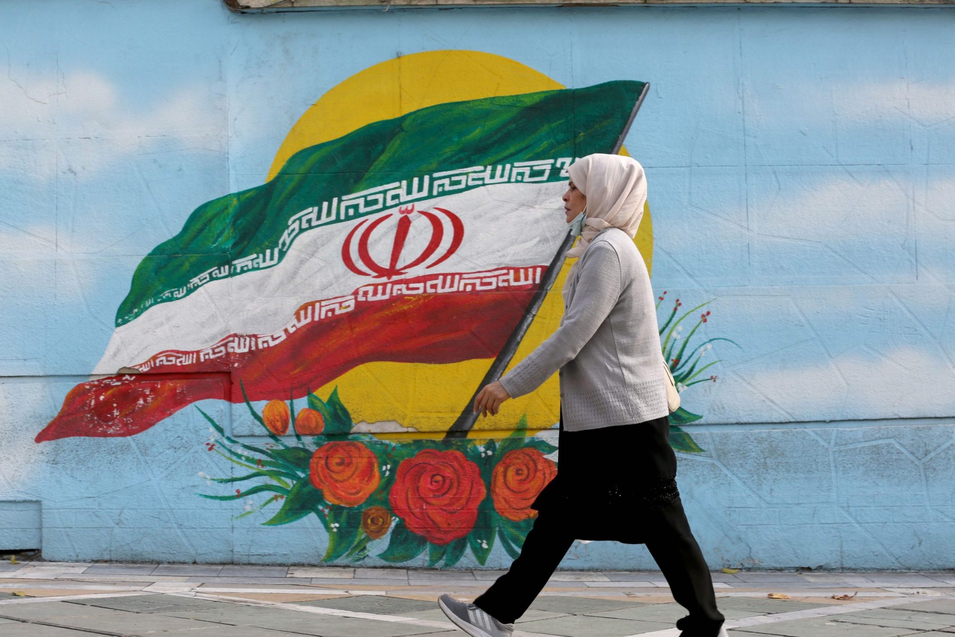 Países europeus pressionados para elaborar plano sobre acordo nuclear com o Irão