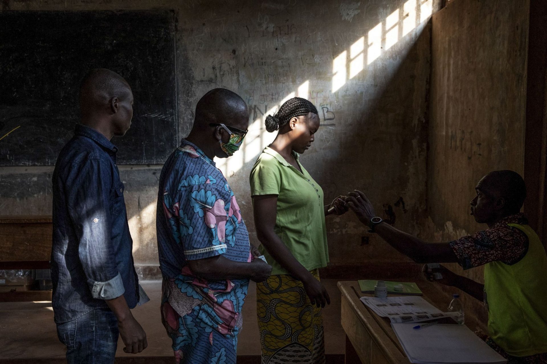 República Centro-Africana. Elevada participação eleitoral apesar de tiroteios
