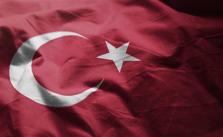 Turquia acusada de usar piratas informáticos para atacar governos