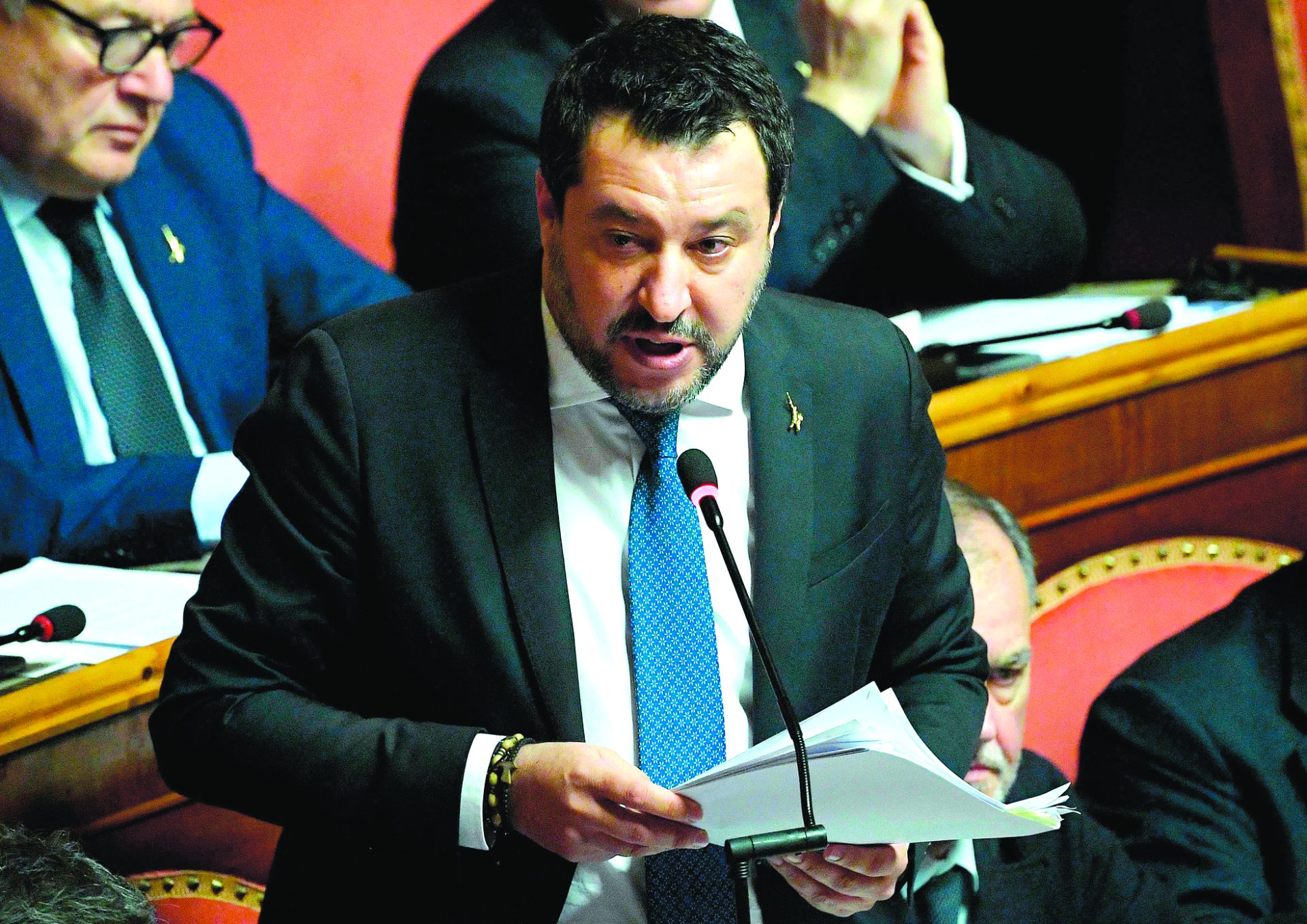 Senado italiano levanta imunidade de Salvini por alegado sequestro de requerentes de asilo