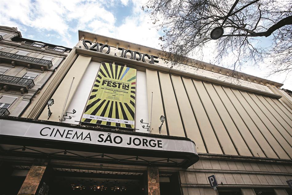 Plataforma do Cinema alerta para “situação calamitosa” e acusa tutela de “irrelevância política”