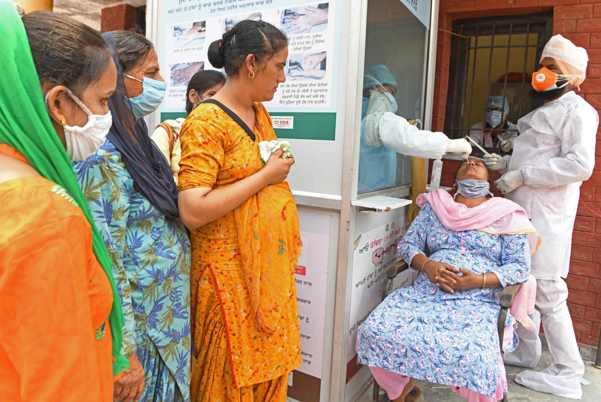 Índia vai testar vacina da covid em humanos em agosto