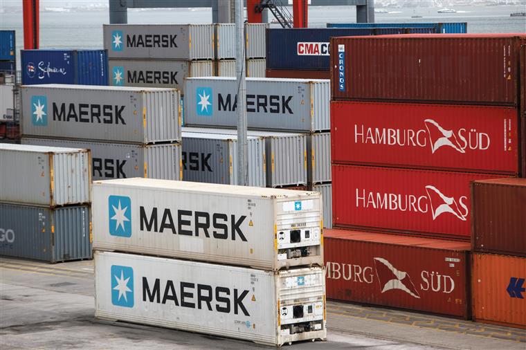 Excedente do comércio externo da zona euro recuou para os 9,4 mil milhões em maio