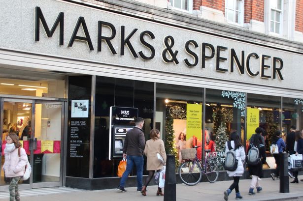 Cadeia de lojas Marks and Spencer vai dispensar 7 mil funcionários