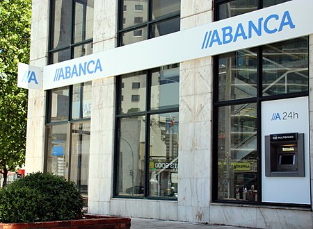 Grupo Abanca reduz lucros em 47% para 133 milhões no 1.º semestre