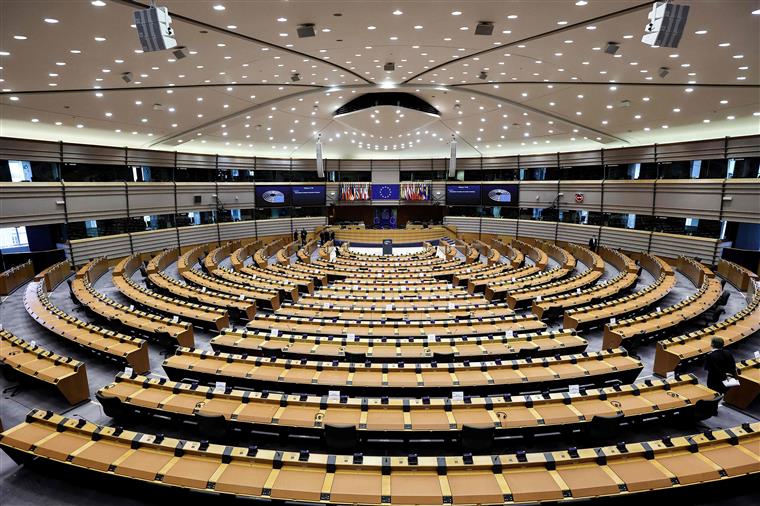 Parlamento Europeu aprova resolução para que seja criado Estatuto Europeu do Artista