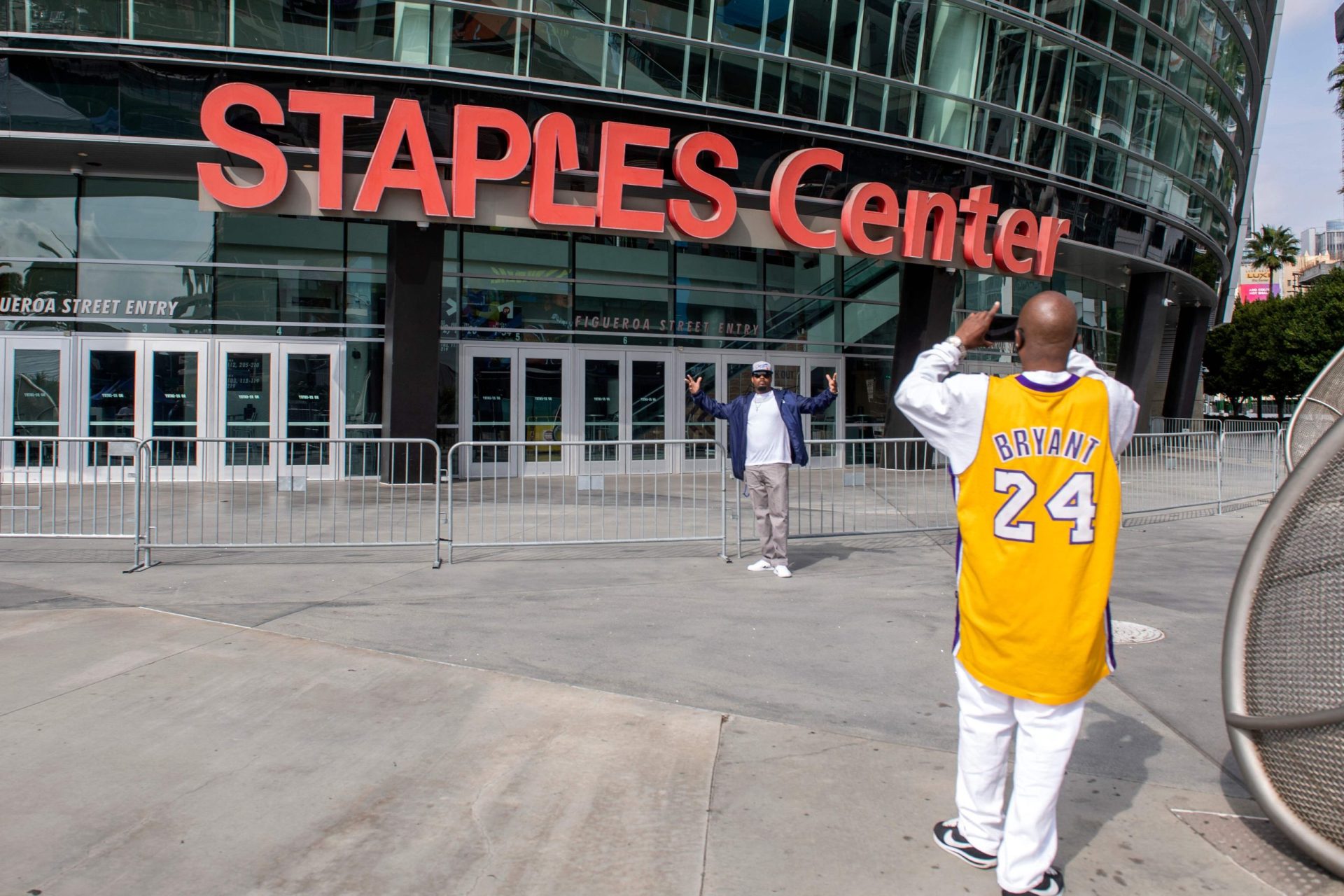 NBA. Negócio de 700 milhões de dólares muda nome do Staples Center