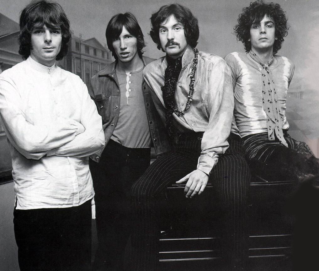 Pink Floyd editam 12 álbuns ao vivo dos anos 1970