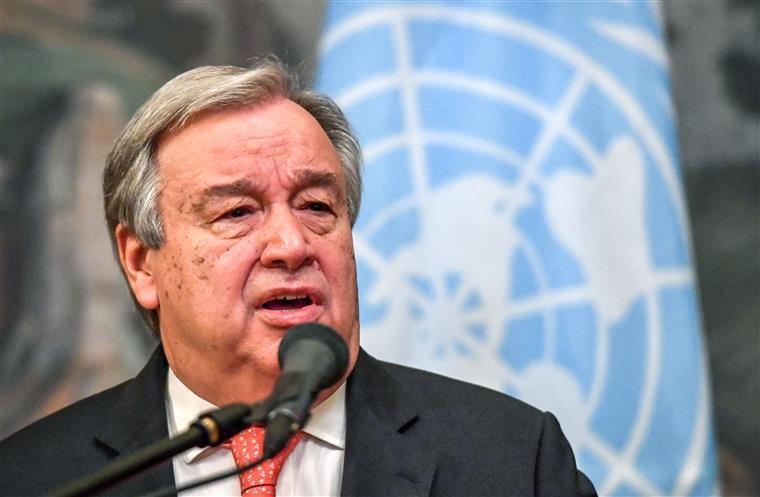 “Mundo dá as boas-vindas a 2022 com a esperança a ser posta à prova”, diz Guterres