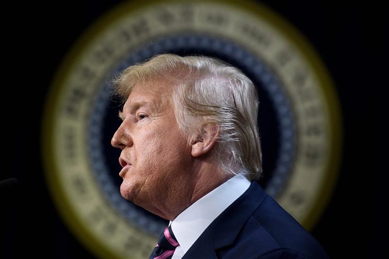 Trump promete “terceira vitória” nas presidenciais de 2024