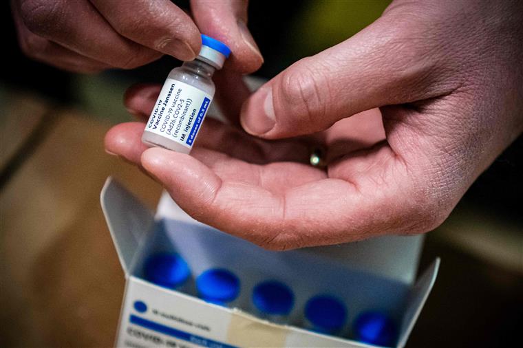 Portugal já não vai receber primeiras doses da vacina da Johnson &#038; Johnson esta semana