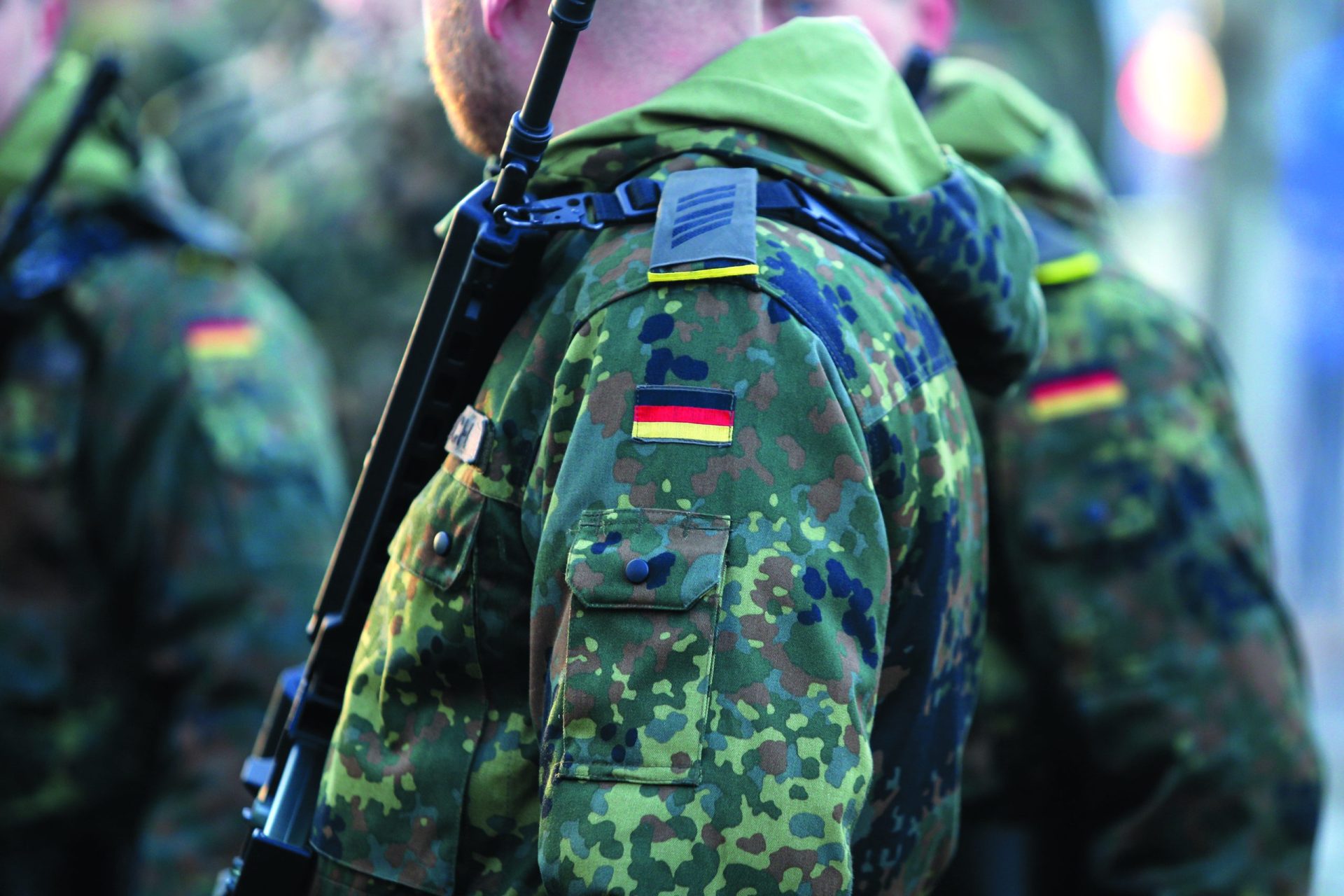 Soldados alemães expulsos da Lituânia por atos extremistas