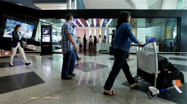 Viagens de portugueses com destino ao estrangeiro aumentam 592,8% no segundo trimestre
