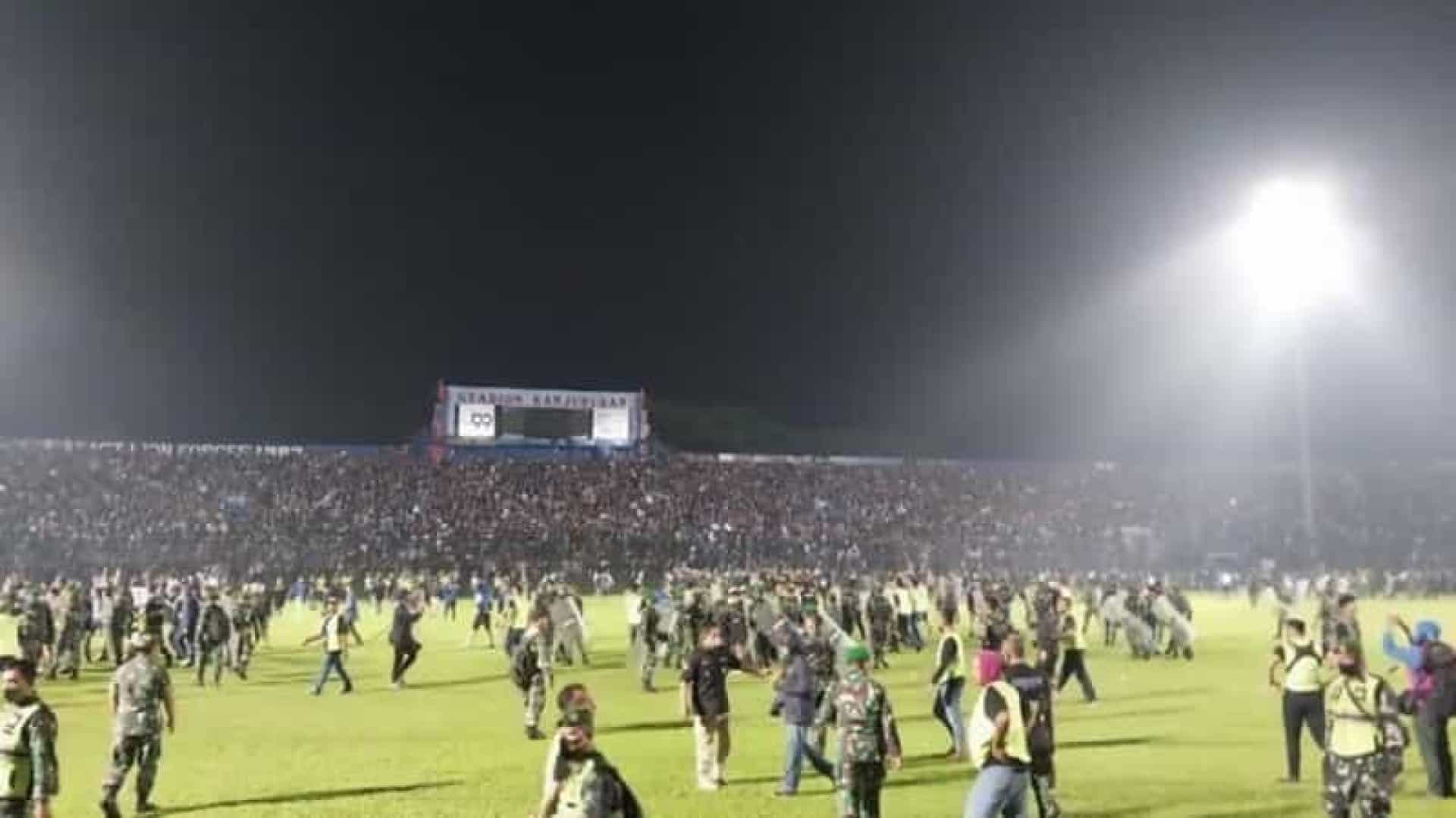 Ordenada auditoria a todos os estádios pelo Presidente da Indonésia