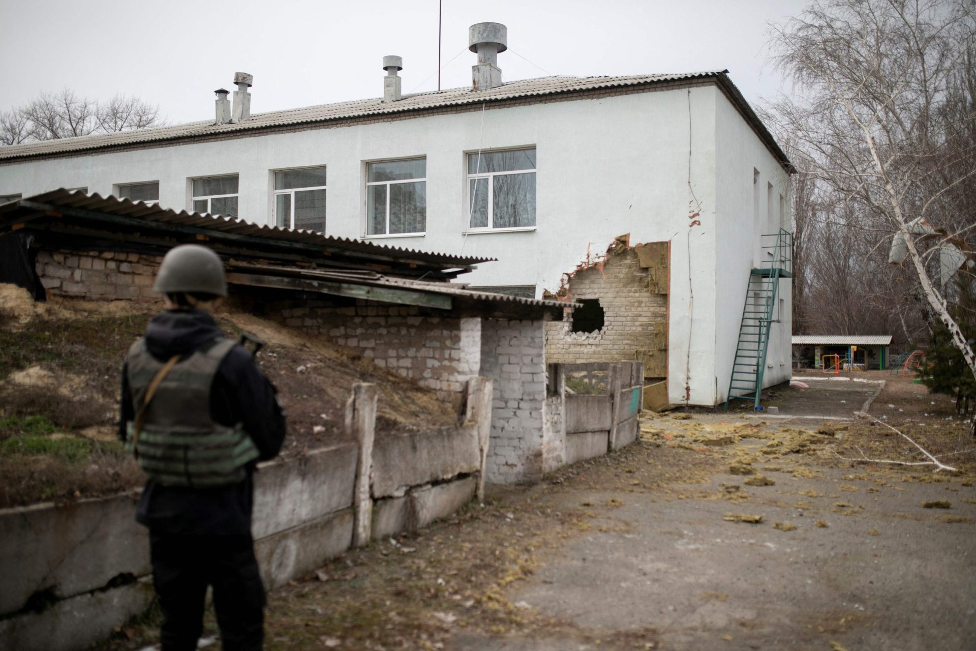 Ucrânia. Chuva de rockets e fogo de artilharia no Leste inflama as tensões