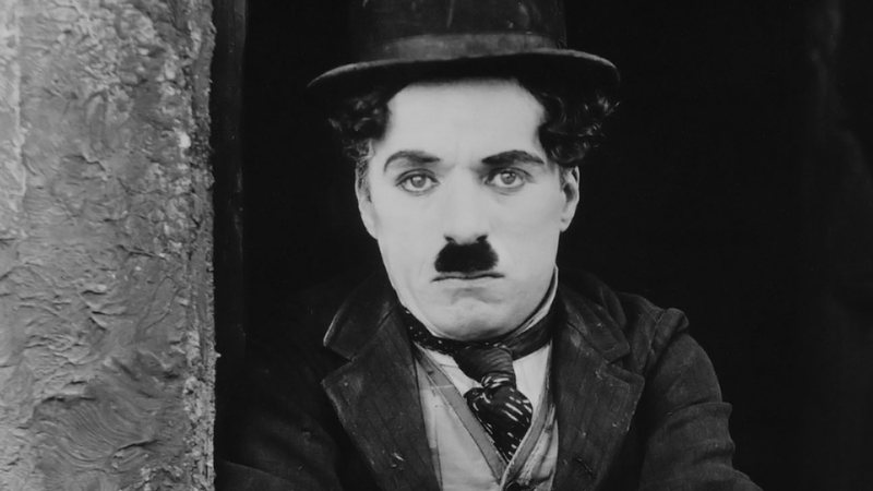 Charlie Chaplin. A verdade sombria por trás do génio da comédia