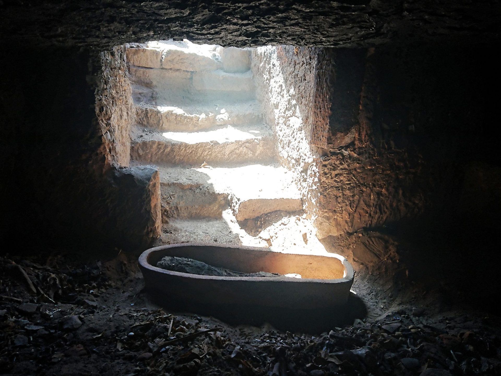 Encontradas 20 múmias com dois mil anos escondidas sob um local de culto ao deus Khnum