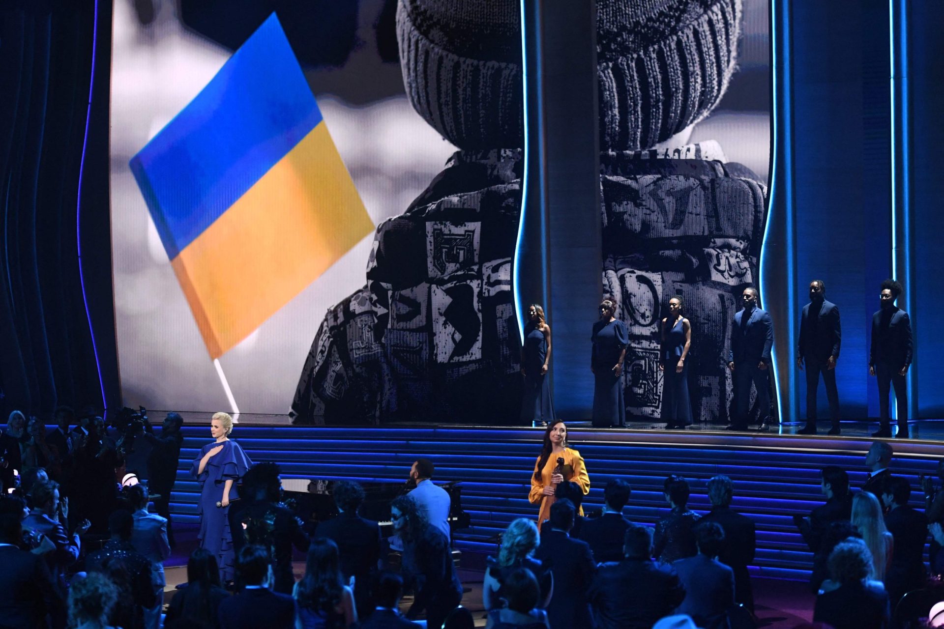 Grammy Awards. Celebração da música com os ouvidos na Ucrânia