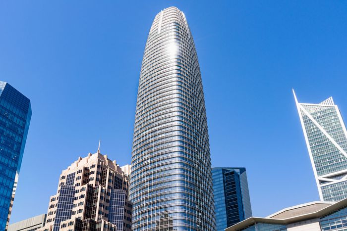 Homem Aranha “pró-vida” detido por subir ao prédio mais alto de São Francisco
