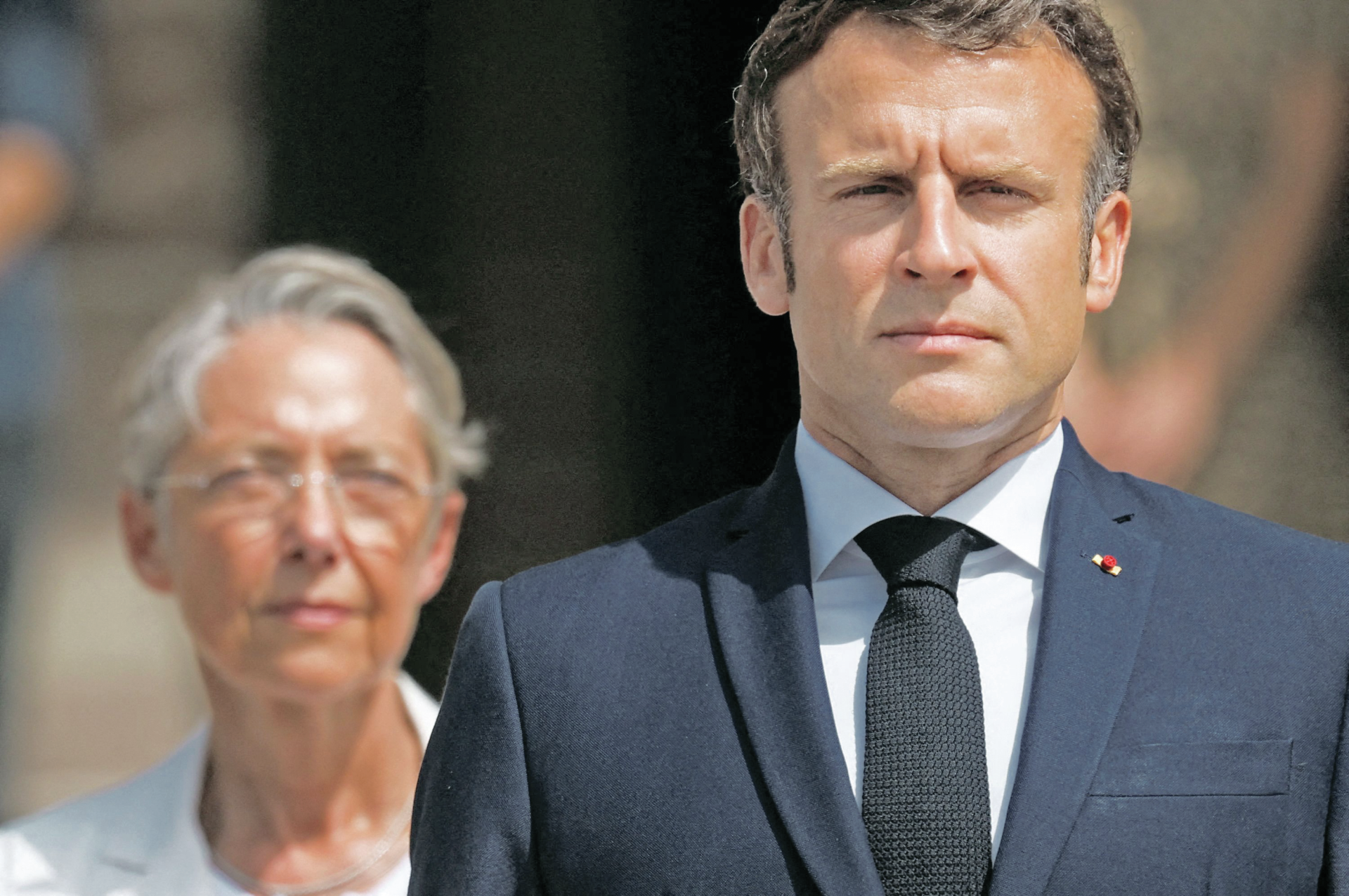Humilhação eleitoral deixa Macron sem ter para onde se virar
