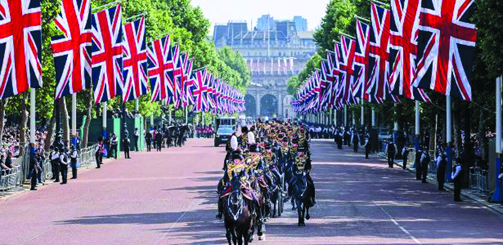 Reino Unido. Britânicos saem à rua para celebrar a monarca