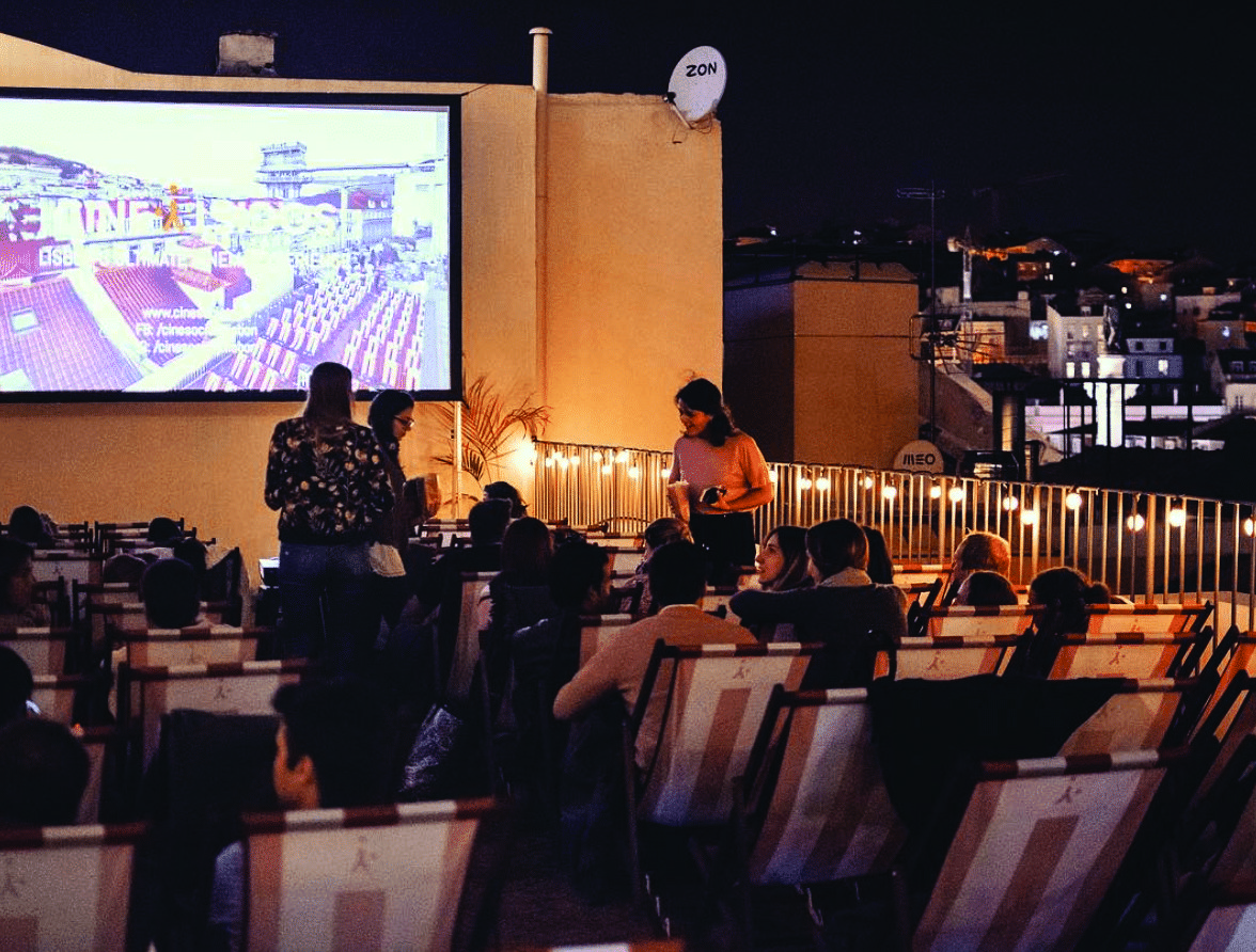 Cinema ao ar livre de volta a Lisboa no Terraço do Carmo