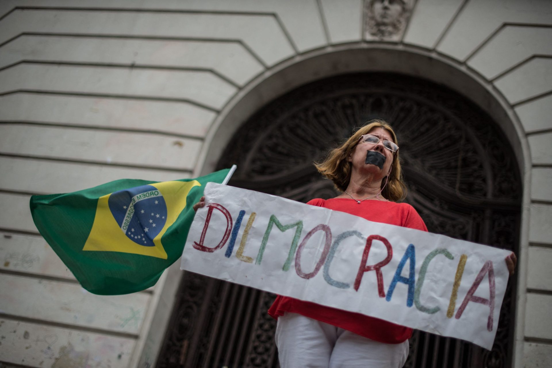 Eleições brasileiras com tudo em cima da mesa