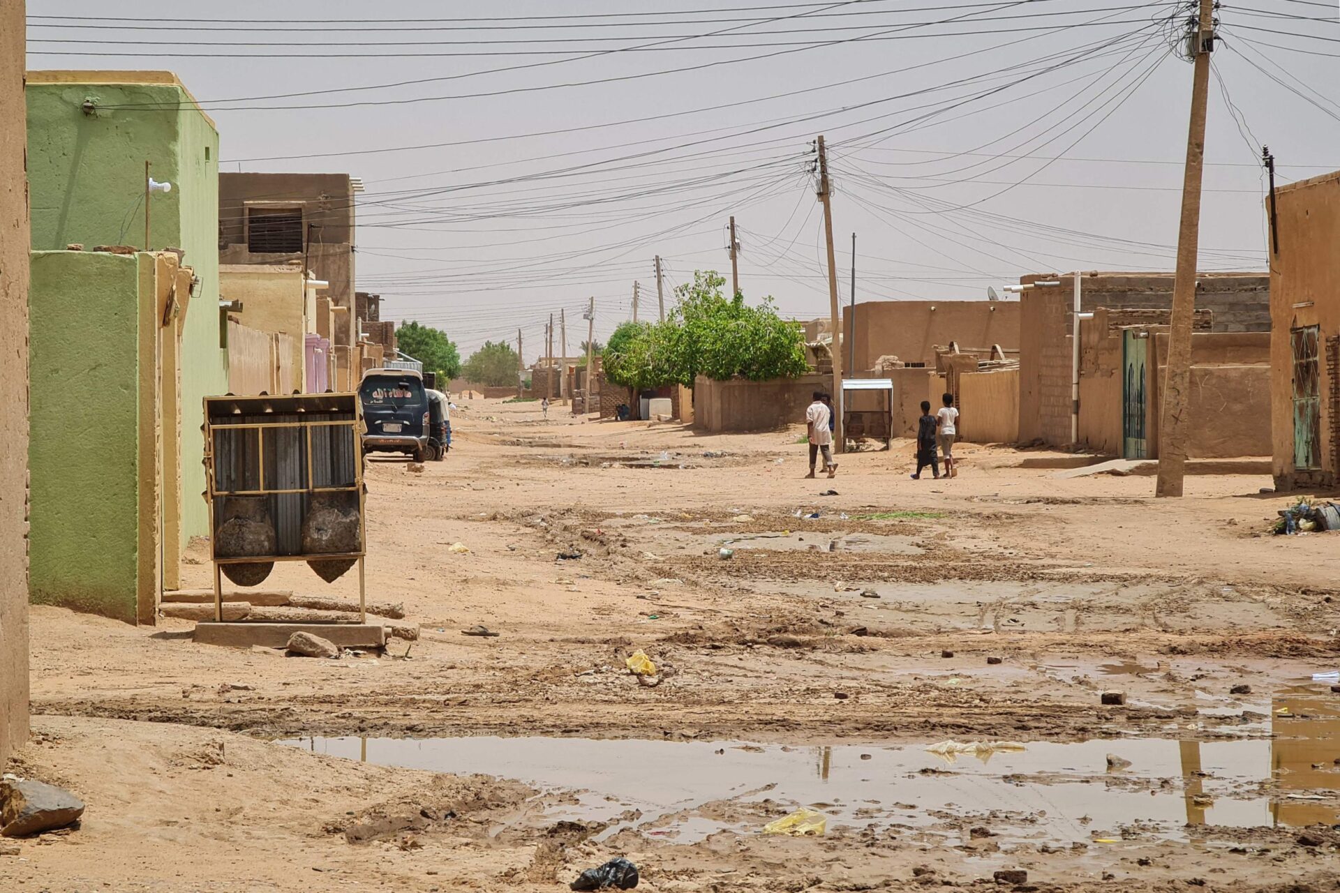 Conflito no Sudão faz mais de mil mortos e quase 12 mil feridos em dois meses